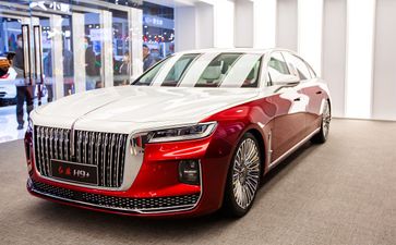 一般租一辆汽车一天要多少钱